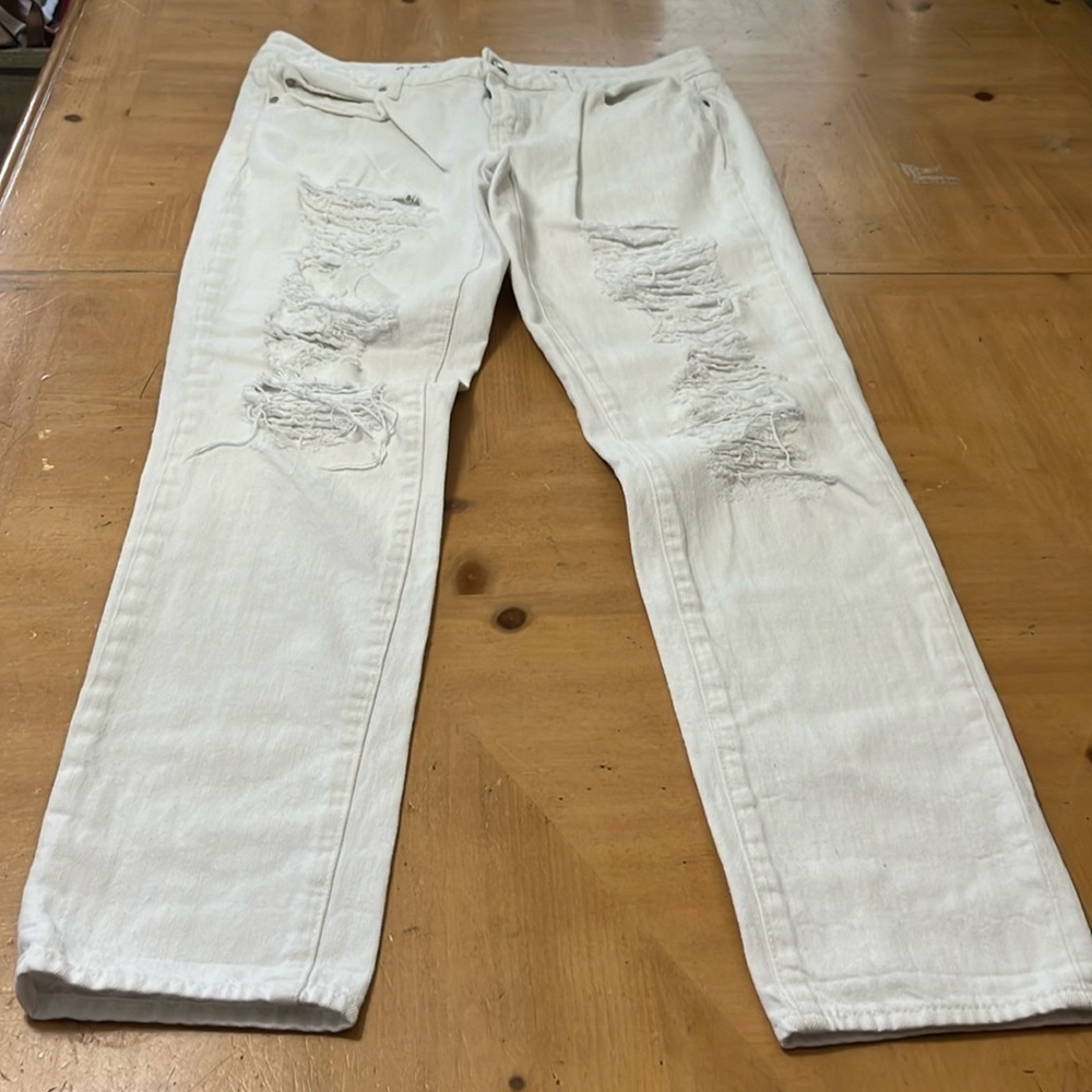 Articles of Society Cindy Bonita White Girlfriend Jeans Size 28 (59)